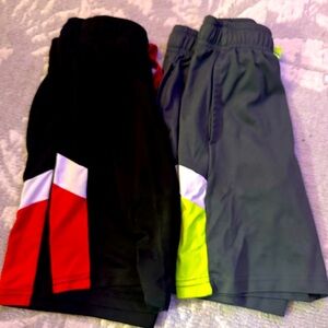 Jumping Beans Boys size 6 Amazing Active shorts set of 2.